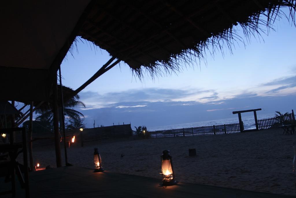 The Beach Camp Yala Kirinda  Eksteriør billede